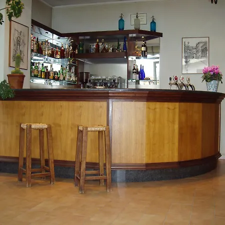 Hotel Ristorante Taverna Dalla 